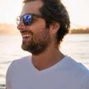 Handsome, tall and tanned guy wants to meet shy woman in Hampton Roads